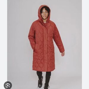 The Normal Brand NWOT Quilted Liner Coat Auburn Red Size Small